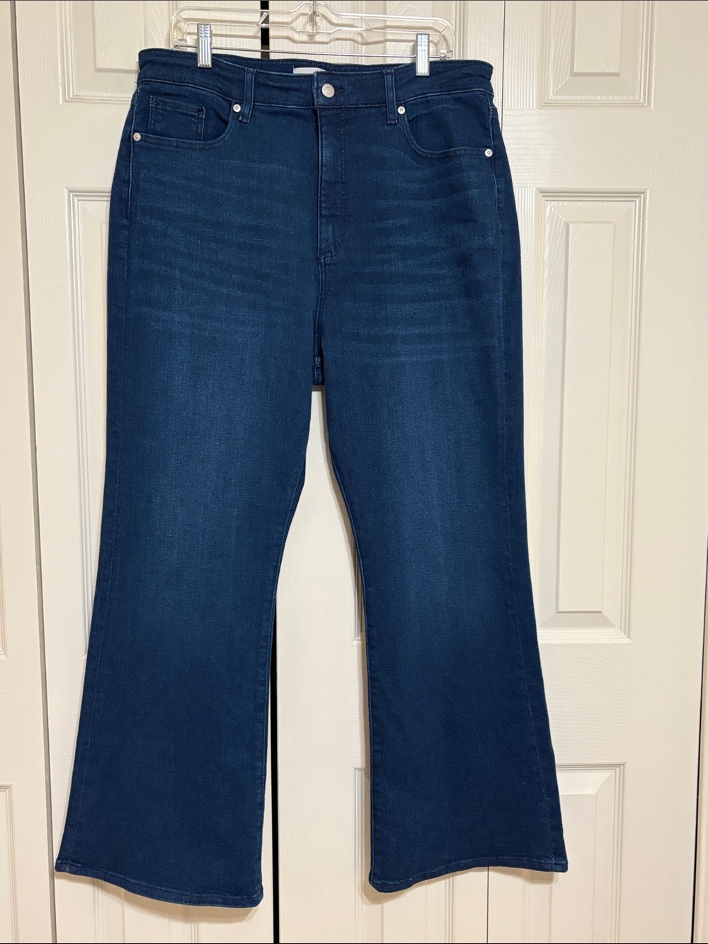 LOFT - Dark Blue Flare Jeans - Classic High-Rise Denim -